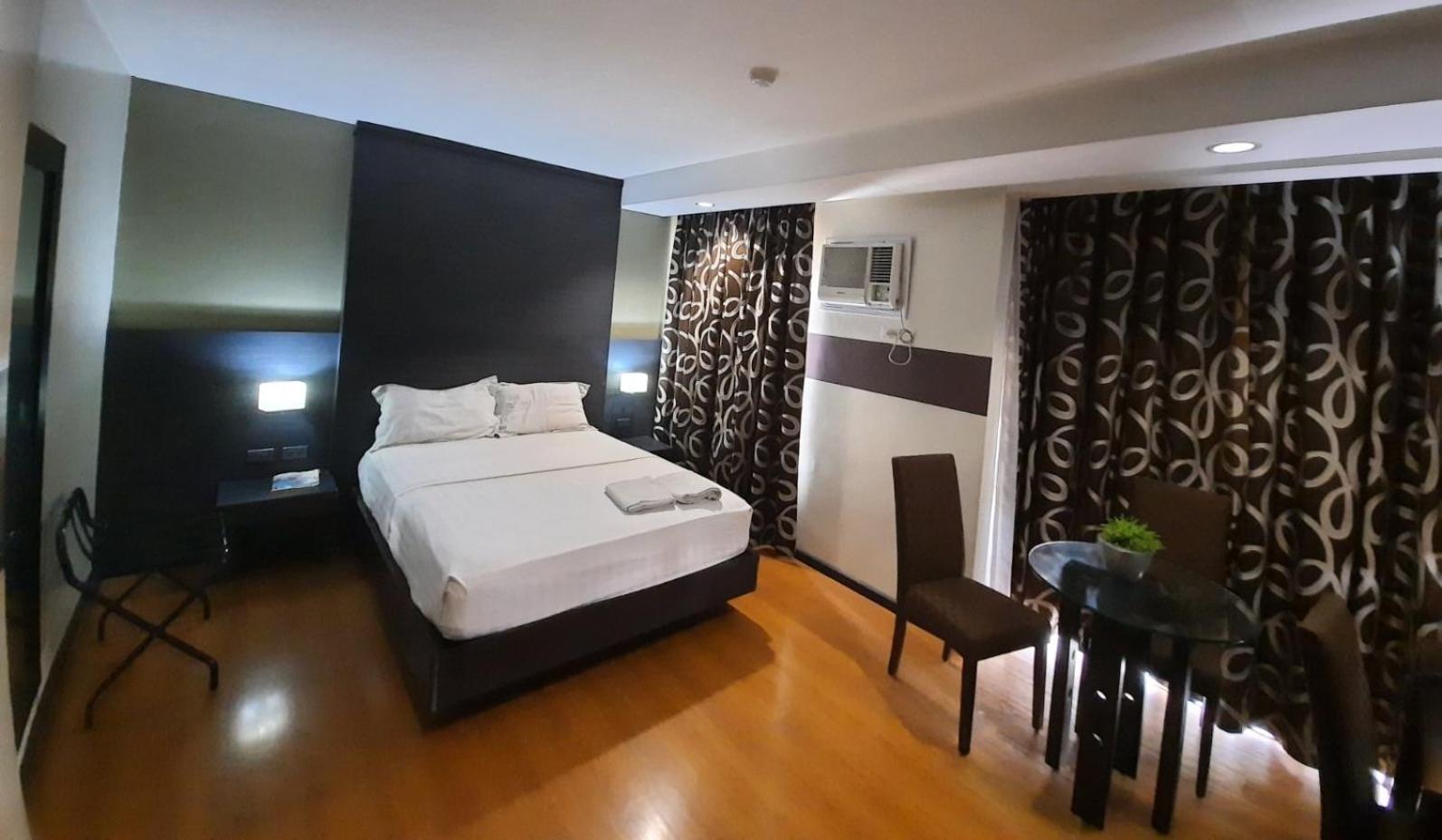 Makati Boutique Hotel Near Naia Airport Terminal 3 Edsa Pasay Cbd Μακάτι Εξωτερικό φωτογραφία