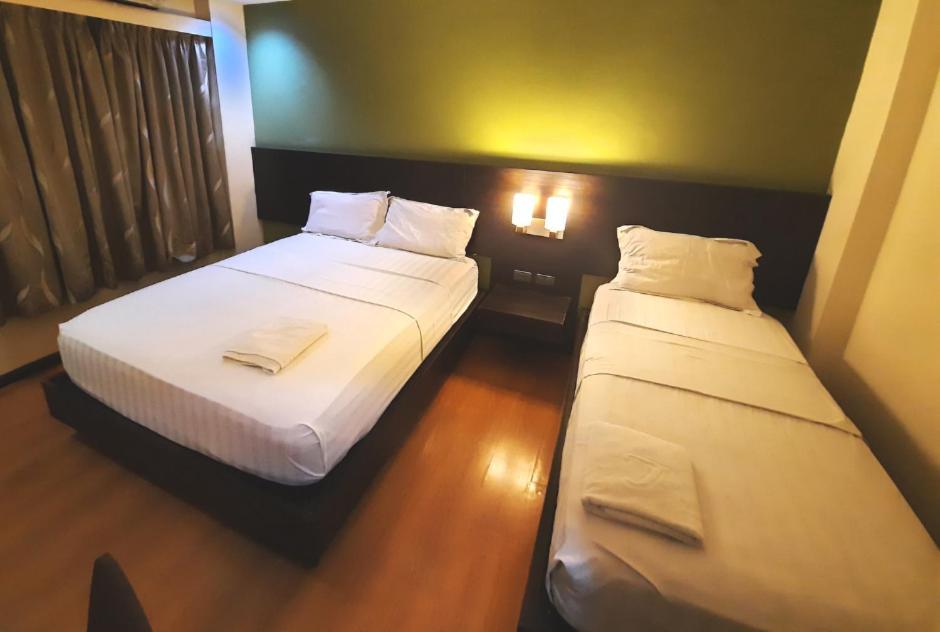Makati Boutique Hotel Near Naia Airport Terminal 3 Edsa Pasay Cbd Μακάτι Εξωτερικό φωτογραφία